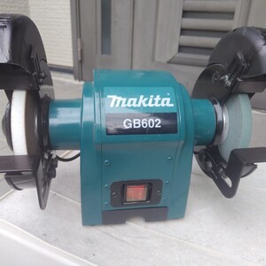 卓上グラインダ　GB602 マキタ　(中古) 電動工具 makita 両頭グラインダ