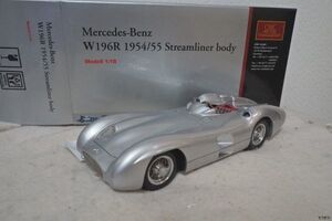 CMC メルセデス ベンツ W196R 1954/55 Streamliner body 1/18 ミニカー