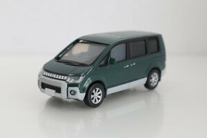 TC 1/64 三菱 デリカ D:5 緑 グリーン系 ガチャ トイズキャビン Mitsubishi Delica D5 Green