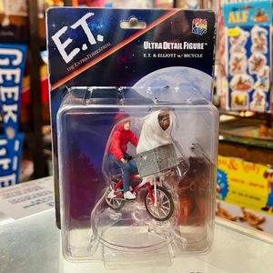 UDF E.T. & ELLIOTT BICYCLE ウルトラディテールフィギュア イーティーとエリオット ウィズバイシクル SF 映画 スティーブンスピルバーグ