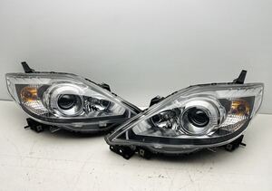 美品 割れ無 プレマシー CREW 純正 HIDヘッドライト 左右セット HID STANLEY P7696 刻印 チ (R161)