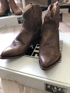 FRYE 77816 BILLY SHORT 新品未使用　サイズ9 1/2ブーツ 