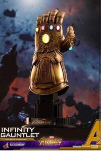 【ホットトイズ・アクセサリー・コレクション】『アベンジャーズ／インフィニティ・ウォー』 １／４スケールインフィニティ・ガントレット