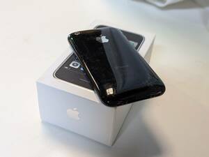 Apple アップル iPhone 3G 8GB ソフトバンク IMEI　利用制限○判定　スマートフォン