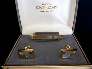 ◎№5374◎■良品■ジバンシイ「ロゴ柄」【GIVENCHY】 【シルバー・ゴールド】■カフス＆ネクタイピン セット♪