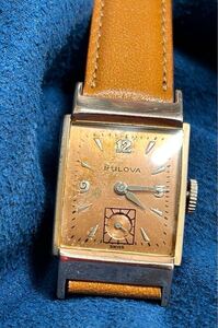 稼働品 手巻き アンティーク ヴィンテージ ブローバ スクエア スモセコ スイス製 bulova antique men