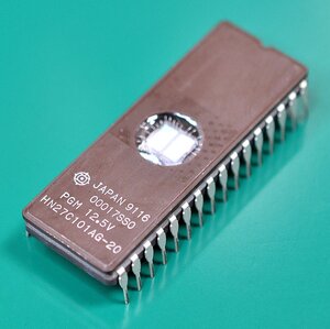 日立 HN27C101AG-20 (EPROM) [管理:SA1740]