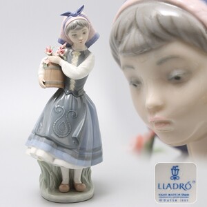 PJ235. 絶版品 【LLADRO リヤドロ】「大事な花かご」 少女 花 フィギュリン 陶製人形 1416 / 西洋美術置物オブジェリアドロ