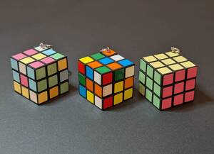 キーホルダー付き　ルービックキューブミニ 3×３　３個セット/プライズ　知育玩具