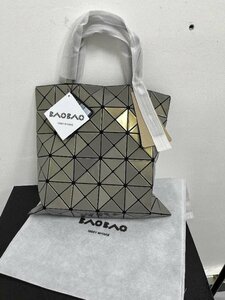 BAO BAO ISSEY MIYAKE バオバオ イッセイミヤケ トートバッグ ショルダーバッグ 中古 ■ ポリエステル ■ 金色 ■ JZ 2