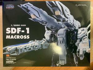 アルカディア 1/3000 マクロス 完全変形 SDF-1 MACROSS 