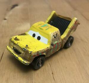 カーズ マテル　ミニカー TACO 4番 タコ クレイジーエイト 泥んこレーサー CARS MATTEL