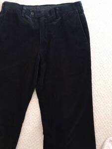 美品Used　ユニクロUNIQLO　細畝コーデュロイパンツ　ブラック　W79　秋冬ズボン　黒