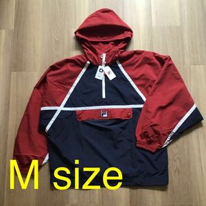 新品 FILA フーディ アノラックパーカー 撥水生地 M サイズ NAVY／RED 定価15,600円