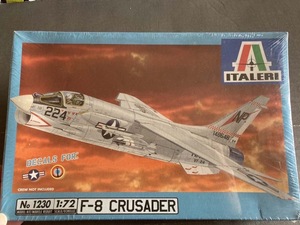 F-8 クルセイダー　1/ 72 イタレリ &EUR %2E