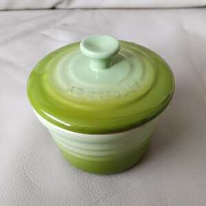 新品 LE CREUSET ルクルーゼ スモールラムカン 910026-00 ル・クルーゼ ラムカン グリーン 緑 蓋付き 小鉢 ミニココット 小皿 食器