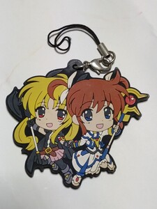 魔法少女リリカルなのは　高町なのは＋フェイト・テスタロッサ　きゅんキャラ ラバーストラップ　中古品