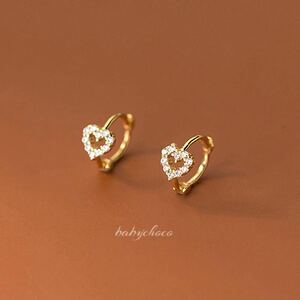 ピアス　ハートフープピアス