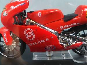 #36 GILERA 125 MANUEL POGGIALI 2001 ジレラ チャンピオンバイク 1/24 未開封 送料410円 同梱歓迎 追跡可 匿名配送