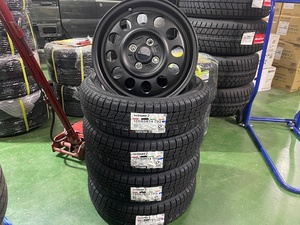 ヨコハマタイヤスタッドレスIG70　155/65R14新品アルミ4本セット送料込み即決ケイフィネスD12マッドブラック2023年製造