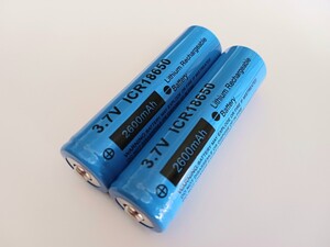 18650充電バッテリー 2600mAh ボタンタイプ 充電池 2個