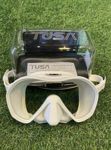新品 TUSA Zensee ダイビング マスク M1010 QW 白 M-1010