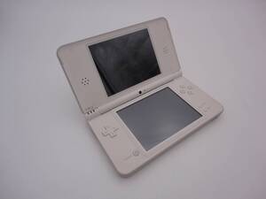 【1円スタート】動作品 Nintendo DSi LL 中古 ゲーム機 本体 ホワイト タッチペンあり 1GB SDカード付属 ニンテンドーDSiLL ULT-001 任天堂