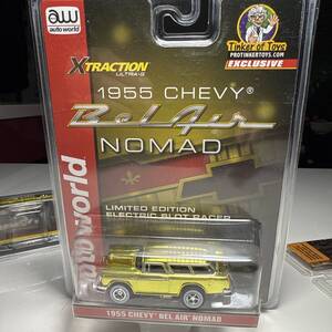 AUTO WORLD X-Traction☆Gold Chrome ☆1955 Chevrolet Nomad☆TOY SHOP限定☆HOスロットカー