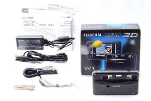 あると嬉しい元箱付きで、■ほぼ新品■ FUJIFILM FinePix REAL 3D W1