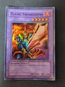 遊戯王　Flame Swordsman　（スーパーレア） LOB-003