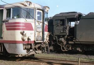 国鉄時代　昭和40年代後半　北海道　キハ82　苫小牧駅など　カラー6枚　データをメール添付かCD-Rで。