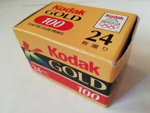 コダック ゴールド Kodak GOLD 100 24枚撮り フィルム 1箱☆未開封 期限切れ ジャンク品 ☆ カラーネガフィルム