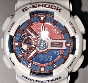 新品同様　海外版　レア　アナデジ　G-SHOCK　ジーショック　GA-110AC-7ADR　ホワイト　ブルー　