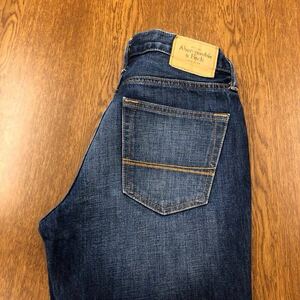 【FE143】Abercrombie&Fitch W30 L32 色落ち加工 ブーツカット ジーンズ ジーパン デニムパンツ ブランド古着 アバクロ 送料無料