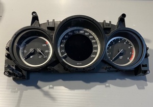 【11780】2013 ベンツ W204 C180 後期 スピードメーター A2049003909 Mercedes BENZ Speedmeter / Display / Instrument Cluster