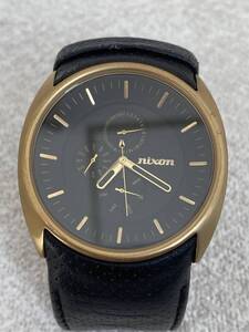 M-8466⑦ 【同梱不可】980円～ 現状品　Nixon/ニクソン　THE ESQUIRE CS ５J　クロノグラフ　黒文字盤　クォーツ　メンズ　腕時計　