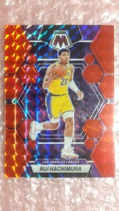 送料込即決 2022-23 Panini Mosaic Red Mosaic Prizm #139 Rui Hachimura 八村塁 ロサンゼルスレイカーズ レッドモザイク プリズム