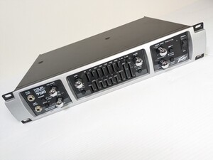 ジャンク品 PEAVEY ピーヴィー TOUR SERIES 700 ヘッドアンプ