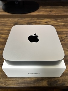 超美品　M2 Mac mini MMFK3J/A　メモリー8GB、ストレージ512GB SSD