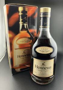 未開栓 ！ Hennessy ヘネシーVSOP Privilege プリヴィレッジ 700ml 40% 箱入り 洋酒 国外酒