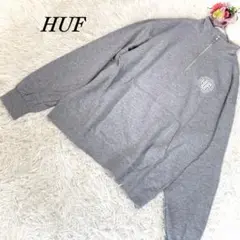 きれいめ  HUF ハフ 白刺繍ロゴ入り ハーフジップスウェット 背中ポケット