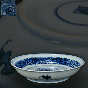 br10782 中国古玩 染付 青華皿 陶磁器 置物 箱付 在銘 唐物 幅16cm 高3.5cm