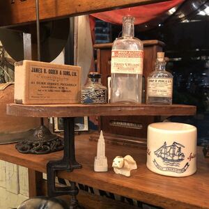 【antique】アイロンボード アイロン台 クランプ 店舗什器 vintage ブロカント 古道具 アンティーク ヴィンテージ US 古着 雑貨 ディスプレ