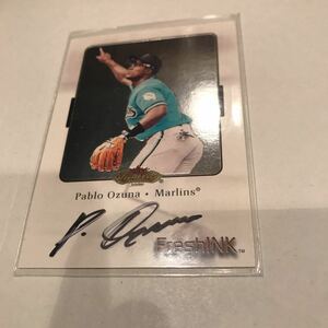 Pablo Ozuna 2000 Fleer Showcase Fresh INK auto