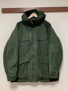 か1575 UNIQLO White Mountaineering ユニクロ ホワイトマウンテニアリング コラボ ダウンジャケット フィールドジャケット グリーン L 