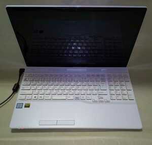 【訳あり】 FUJITSU LIFEBOOK AH53/D1 i7-8565U ①