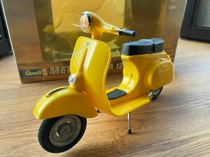 VESPA 125 PRIMAVERA 1:9 Revell ミニカー　ベスパ　レトロ スクーター