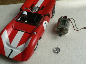 1/24 `60年代タミヤスロットカー　ローラT70