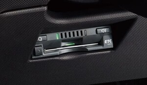 即決★未使用品★送料無料★ＥＴＣ車載器★ダイハツ純正★ＤＩＵ－６２０１★ビルトインモデル★デンソー製★音声案内★アンテナ分離型