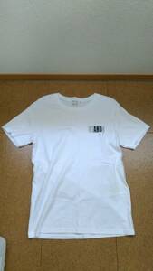 URBAN RESEARCHシンプルTシャツMADE IN JAPAN製(サイズ38)